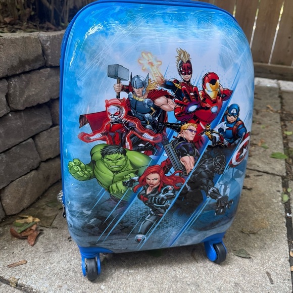 Heys Kids Superheros Rolling Luggage. Excellent Condition. - Picture 2 of 16